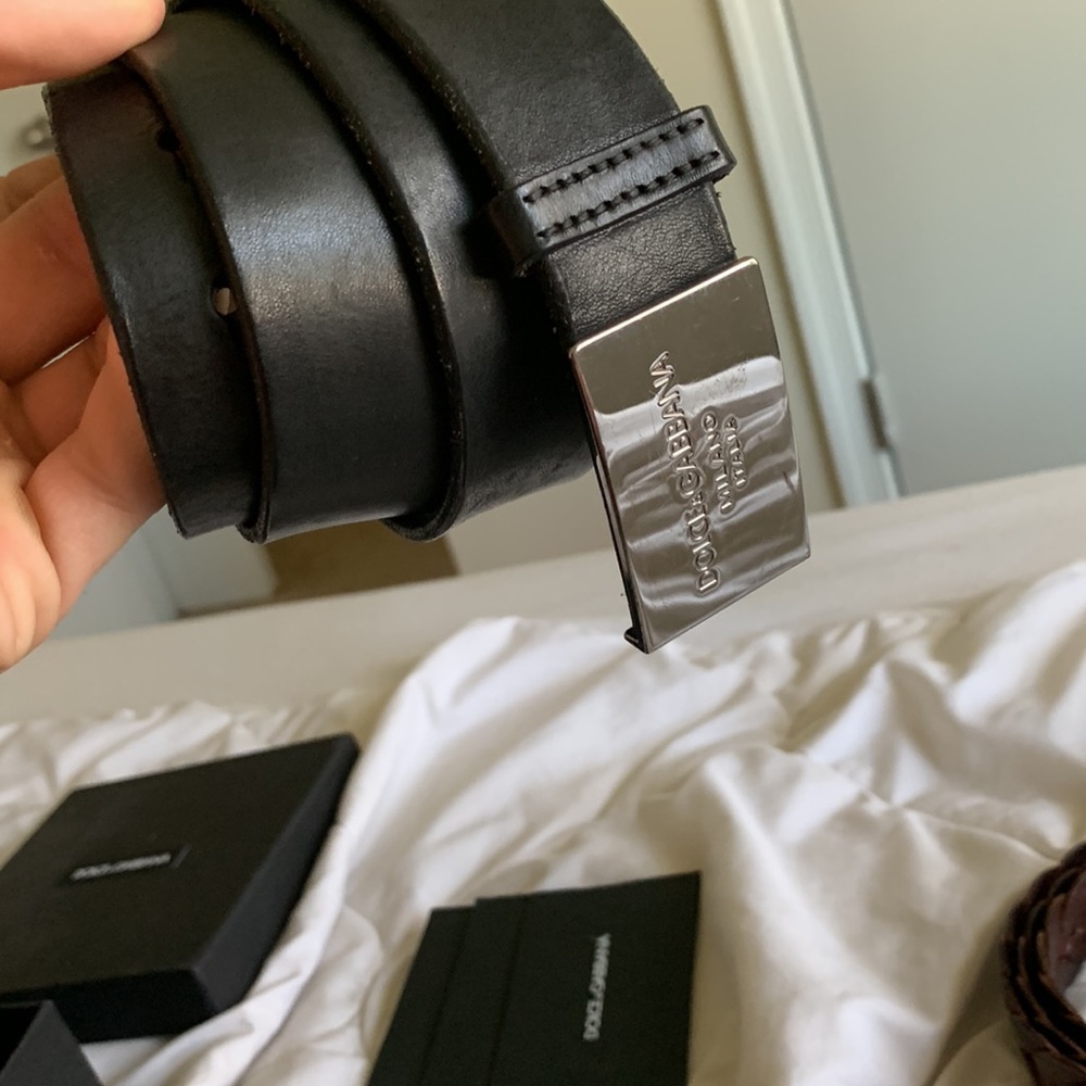 Dolce and Gabbana belt in black leather size 34in